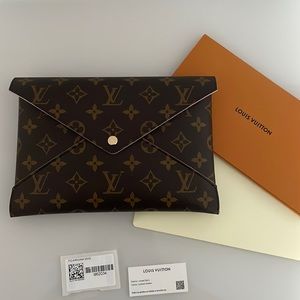 Large LV Kirigami pouch - never worn